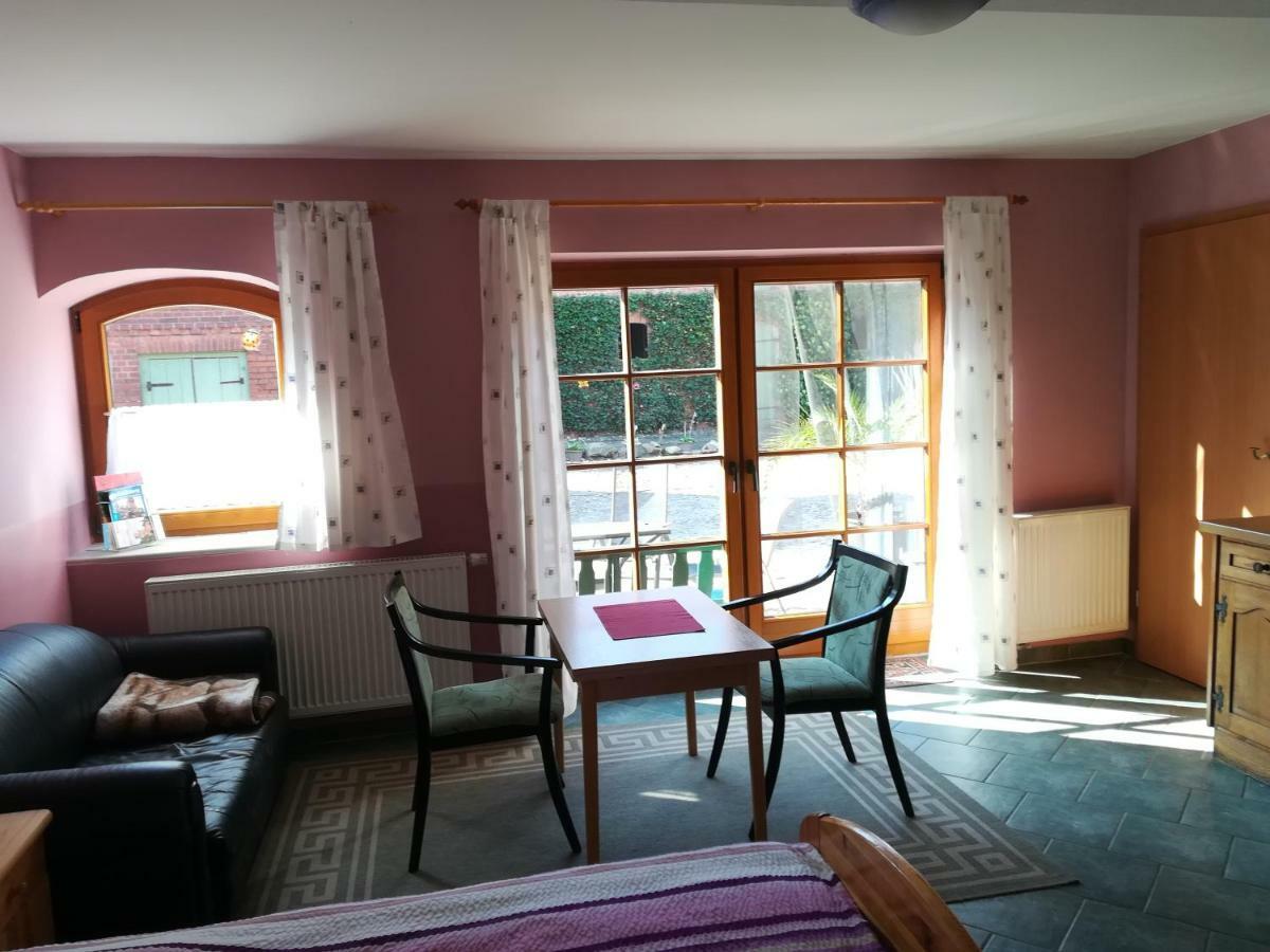 Pension Claudia Gueldenpfennig Tangermuende Luaran gambar